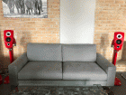 Sofa JON EDWARDS bodenfrei mit verchromten Fen von ip-design